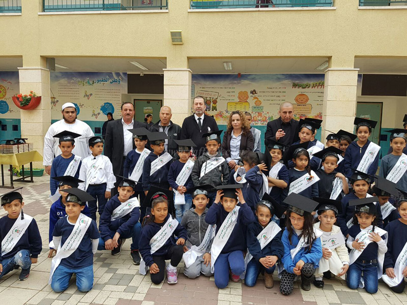 بالصور: مدرسة الزهراء الابتدائية باللد تُنظم احتفالاً مفعماً بنور القرآن الكريم 